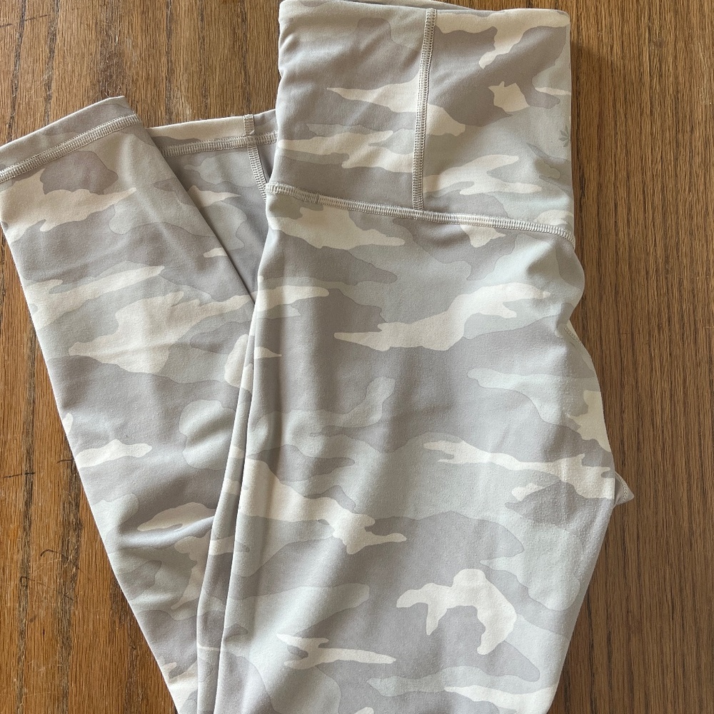 Athleta elation leggings